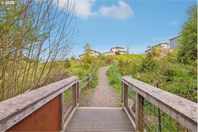 2723 SW Texas St, Portland, OR 97219 - Photo 33