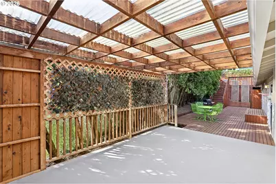 2723 SW Texas St, Portland, OR 97219 - Photo 29