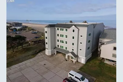 115 N Miller St #303 I, Rockaway Beach, OR 97136 - Photo 1