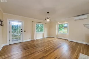 244 NE Buffalo St, Portland, OR 97211 - Photo 9