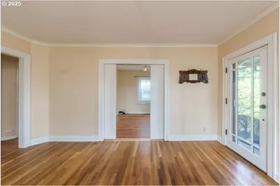 244 NE Buffalo St, Portland, OR 97211 - Photo 13