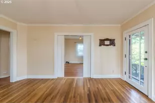 244 NE Buffalo St, Portland, OR 97211 - Photo 13