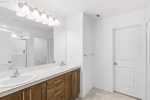 2095 S Heather St, Cornelius, OR 97113 - Photo 9