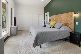 9735 NW Lilac Ct, Portland, OR 97231 - Photo 19