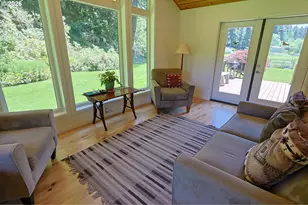 94964 Echo Springs Ln, North Bend, OR 97459 - Photo 17