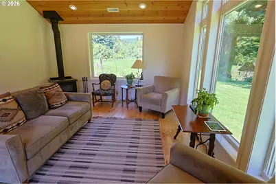 94964 Echo Springs Ln, North Bend, OR 97459 - Photo 17