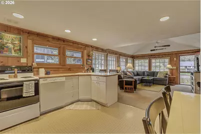 4445 Yamhill Ave, Neskowin, OR 97149 - Photo 9