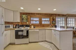 4445 Yamhill Ave, Neskowin, OR 97149 - Photo 11