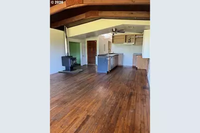 804 Evergreen Dr, Tillamook, OR 97141 - Photo 3