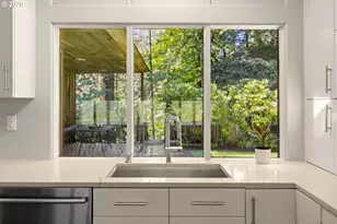 4645 SW Fairview Blvd, Portland, OR 97221 - Photo 19