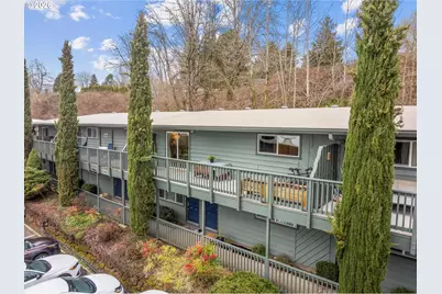 1025 SW Bertha Blvd #3, Portland, OR 97219 - Photo 35