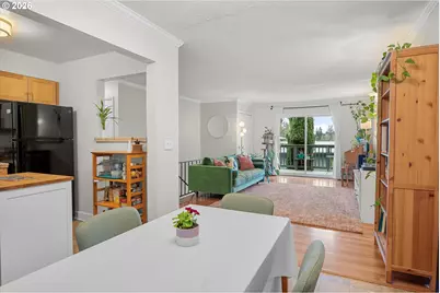 1025 SW Bertha Blvd #3, Portland, OR 97219 - Photo 25