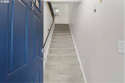 1025 SW Bertha Blvd #3, Portland, OR 97219 - Photo 3