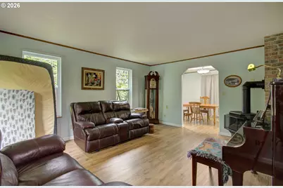 532 NE Curtis Dr, Corbett, OR 97019 - Photo 29