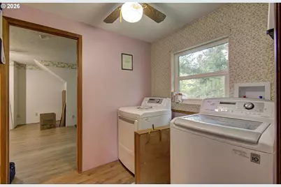 532 NE Curtis Dr, Corbett, OR 97019 - Photo 41