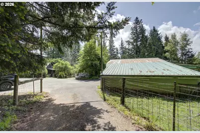 532 NE Curtis Dr, Corbett, OR 97019 - Photo 25