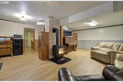 532 NE Curtis Dr, Corbett, OR 97019 - Photo 15