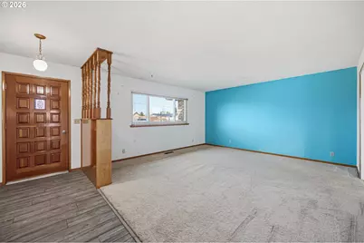 704 Toliver Rd, Molalla, OR 97038 - Photo 3