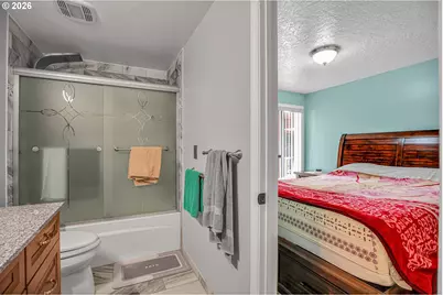 17022 SE Salmon St, Portland, OR 97035 - Photo 27