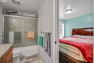 17022 SE Salmon St, Portland, OR 97035 - Photo 27