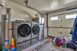 17022 SE Salmon St, Portland, OR 97035 - Photo 29