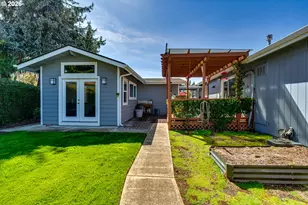 34681 Devonshire Dr, Eugene, OR 97405 - Photo 33