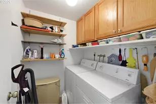 5517 NW Burning Tree Ct, Portland, OR 97229 - Photo 23