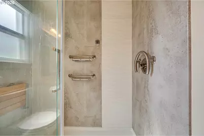 14711 NW 7th Pl, Vancouver, WA 98685 - Photo 17