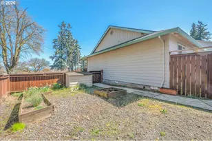 2225 1st St, Columbia City, OR 97018 - Photo 37