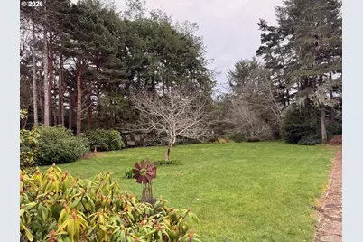 Klamath Ave SE, Bandon, OR 97411 - Photo 23