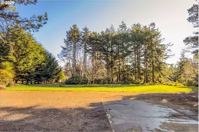 Klamath Ave SE, Bandon, OR 97411 - Photo 13