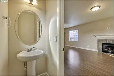 131 NW Connell Ave, Hillsboro, OR 97124 - Photo 21