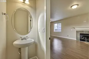 131 NW Connell Ave, Hillsboro, OR 97124 - Photo 21