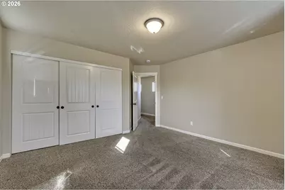 131 NW Connell Ave, Hillsboro, OR 97124 - Photo 29