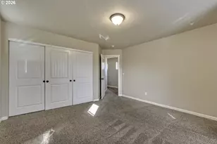 131 NW Connell Ave, Hillsboro, OR 97124 - Photo 29