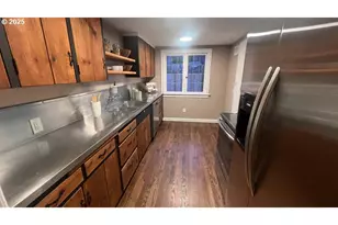 8155 SW Canyon Rd, Portland, OR 97225 - Photo 7