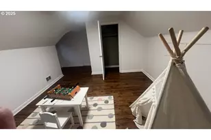 8155 SW Canyon Rd, Portland, OR 97225 - Photo 11