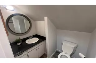 8155 SW Canyon Rd, Portland, OR 97225 - Photo 19