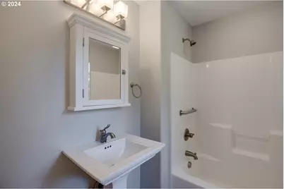 5300 Netarts Hwy, Tillamook, OR 97141 - Photo 11