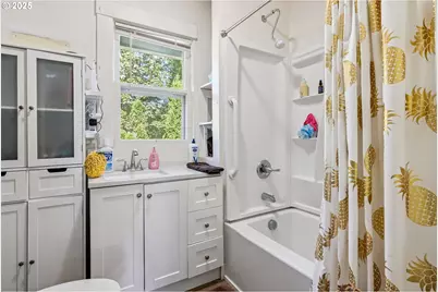 1108 9th St, Hood River, OR 97031 - Photo 27