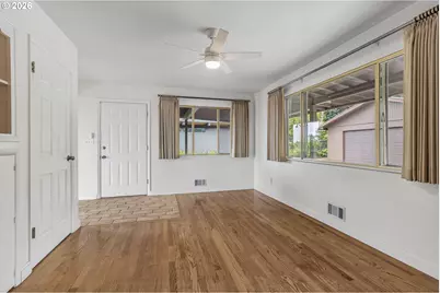 5319 NW Walnut St, Vancouver, WA 98663 - Photo 5
