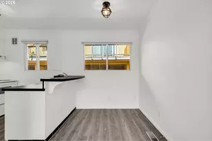 851 SW Broadway Dr, Portland, OR 97201 - Photo 13