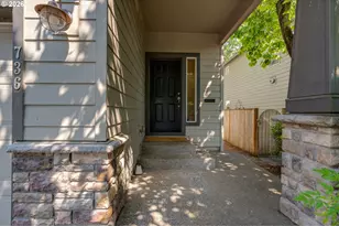 736 N Little Oak St, Newberg, OR 97132 - Photo 3