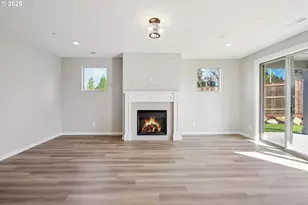 135 E Airedale Ave, La Center, WA 98629 - Photo 5