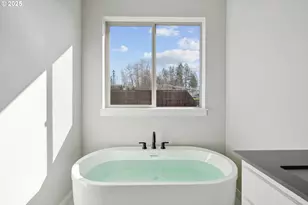 135 E Airedale Ave, La Center, WA 98629 - Photo 7