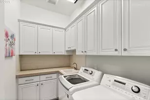 124 D Ave, Lake Oswego, OR 97034 - Photo 31