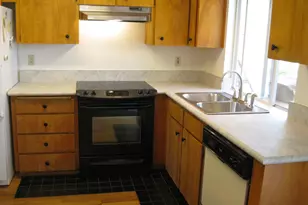 11601 SW 129th Pl, Portland, OR 97223 - Photo 9