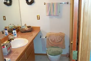 11601 SW 129th Pl, Portland, OR 97223 - Photo 19