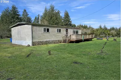 1752 SE Hall Ct, Waldport, OR 97394 - Photo 3