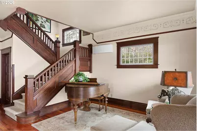 837 SE Watson St, Roseburg, OR 97470 - Photo 5